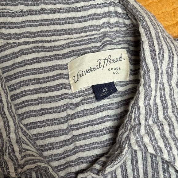 Universal thread button down - Picture 4 of 5